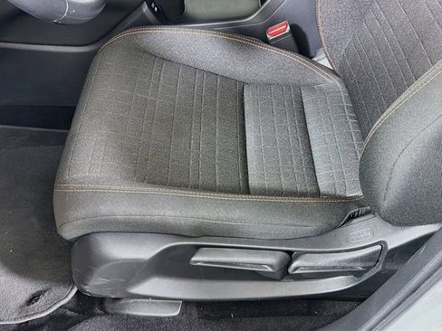 Used 2025 Honda HR-V Sport image 21
