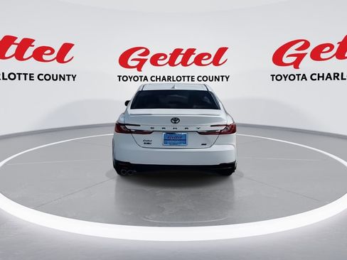 Used 2026 Toyota Camry SE image 7