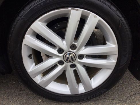 Used 2015 Volkswagen Jetta SE FWD image 40