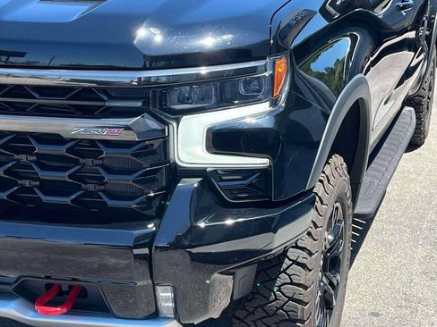 Certified 2023 Chevrolet Silverado 1500 ZR2 w/ Technology Package AWD/4WD image 9