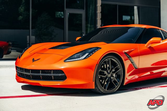 Used 2019 Chevrolet Corvette Stingray Coupe w/ Carbon Flash Badge Package RWD image 37