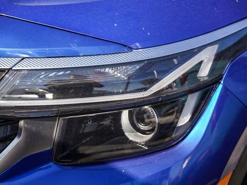 Certified 2024 Kia Seltos S image 5