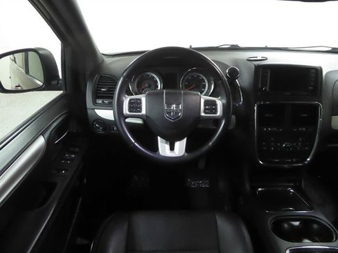 Used 2019 Dodge Grand Caravan GT FWD image 10