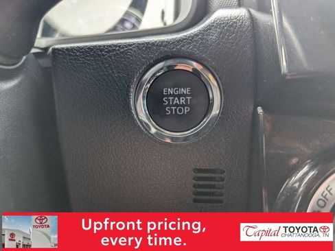 Used 2024 Toyota 4Runner TRD Off-Road Premium AWD/4WD image 22