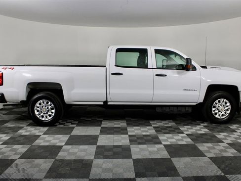 Used 2018 Chevrolet Silverado 3500 W/T w/ WT Fleet Convenience Package image 8
