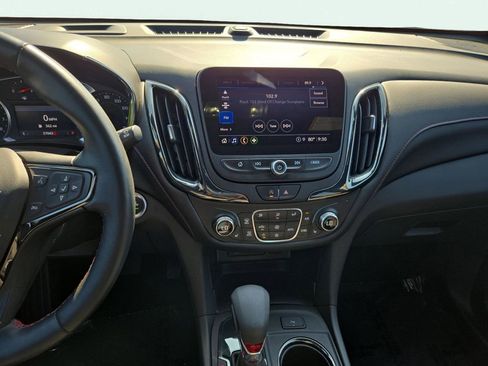 Used 2023 Chevrolet Equinox RS image 25