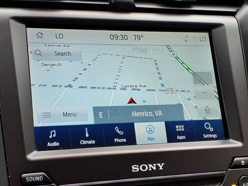 Used 2020 Ford Fusion Titanium AWD/4WD image 9