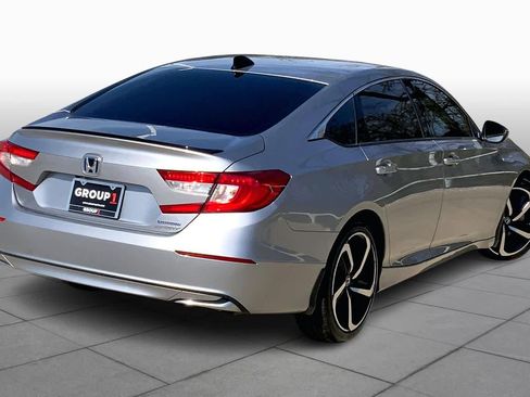 Used 2022 Honda Accord Sport image 12