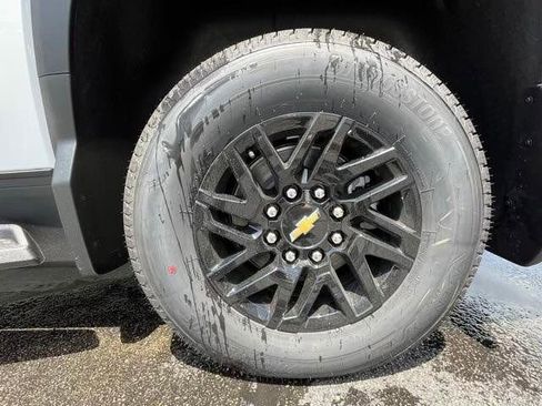 New 2024 Chevrolet Silverado EV W/T image 25