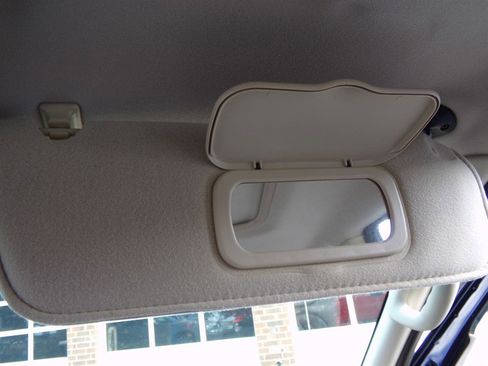 Used 2004 Ford Explorer Sport Trac 4x4 image 54