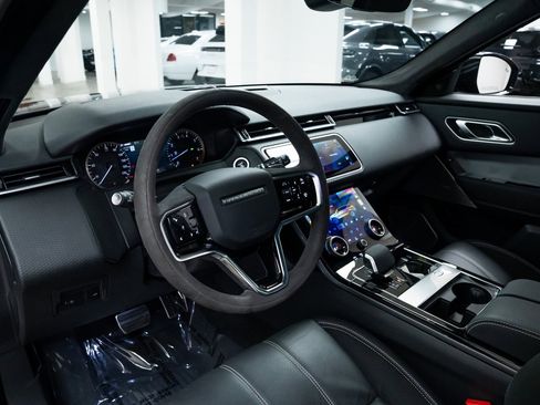 Used 2023 Land Rover Range Rover Velar HST image 18
