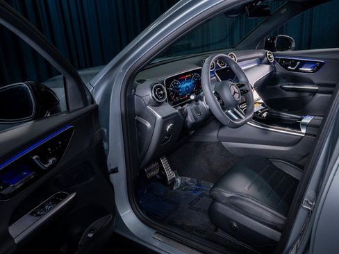 Certified 2026 Mercedes-Benz GLC 300 image 12