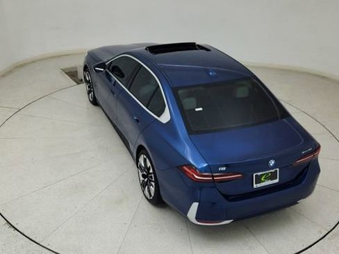 Used 2025 BMW i5 xDrive40 w/ Premium Package image 80