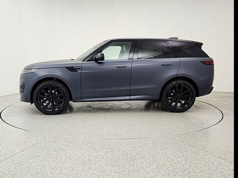 New 2026 Land Rover Range Rover Sport Dynamic SE AWD/4WD image 8