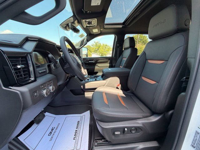 New 2026 GMC Sierra 2500 AT4 w/ AT4 Premium Plus Package AWD/4WD image 7