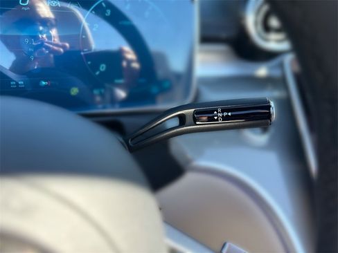 New 2026 Mercedes-Benz CLE 300 4MATIC Cabriolet image 19