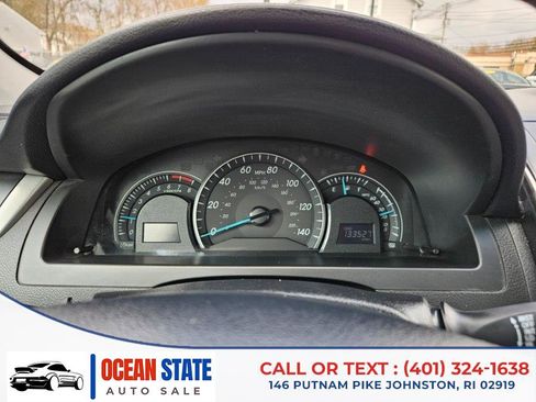 Used 2013 Toyota Camry LE image 18