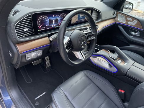 Certified 2025 Mercedes-Benz GLS 450 4MATIC image 21