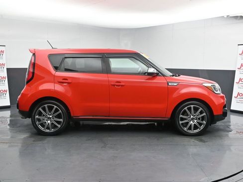 Used 2018 Kia Soul ! w/ Tech Package image 9