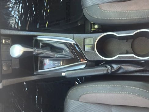 Used 2019 Toyota Corolla LE FWD image 13