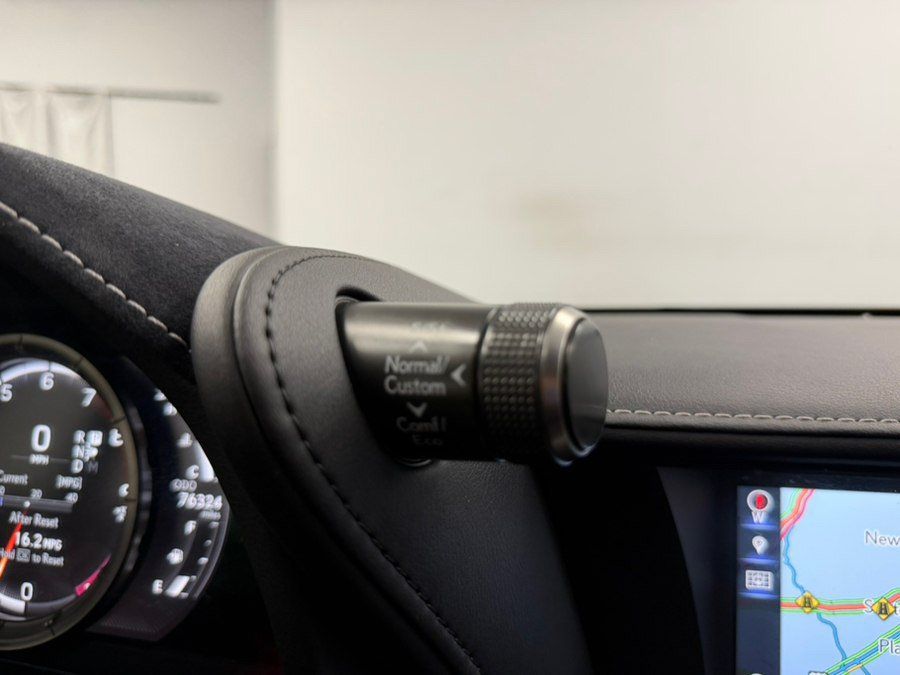 Used 2018 Lexus LC 500 Coupe w/ Sport Package RWD image 66