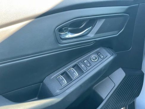 Used 2024 Honda Accord EX image 11