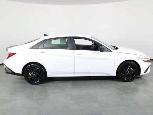 Certified 2026 Hyundai Elantra Sport FWD image 12