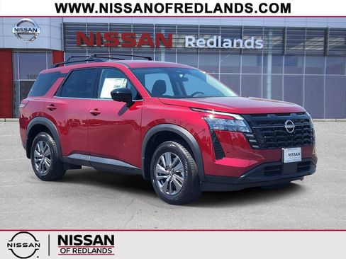 New 2026 Nissan Pathfinder SV FWD image 1