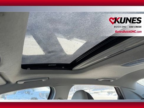 Used 2025 Hyundai Elantra Limited FWD image 25