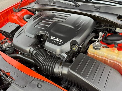 Used 2021 Dodge Charger SXT w/ Blacktop Package image 23