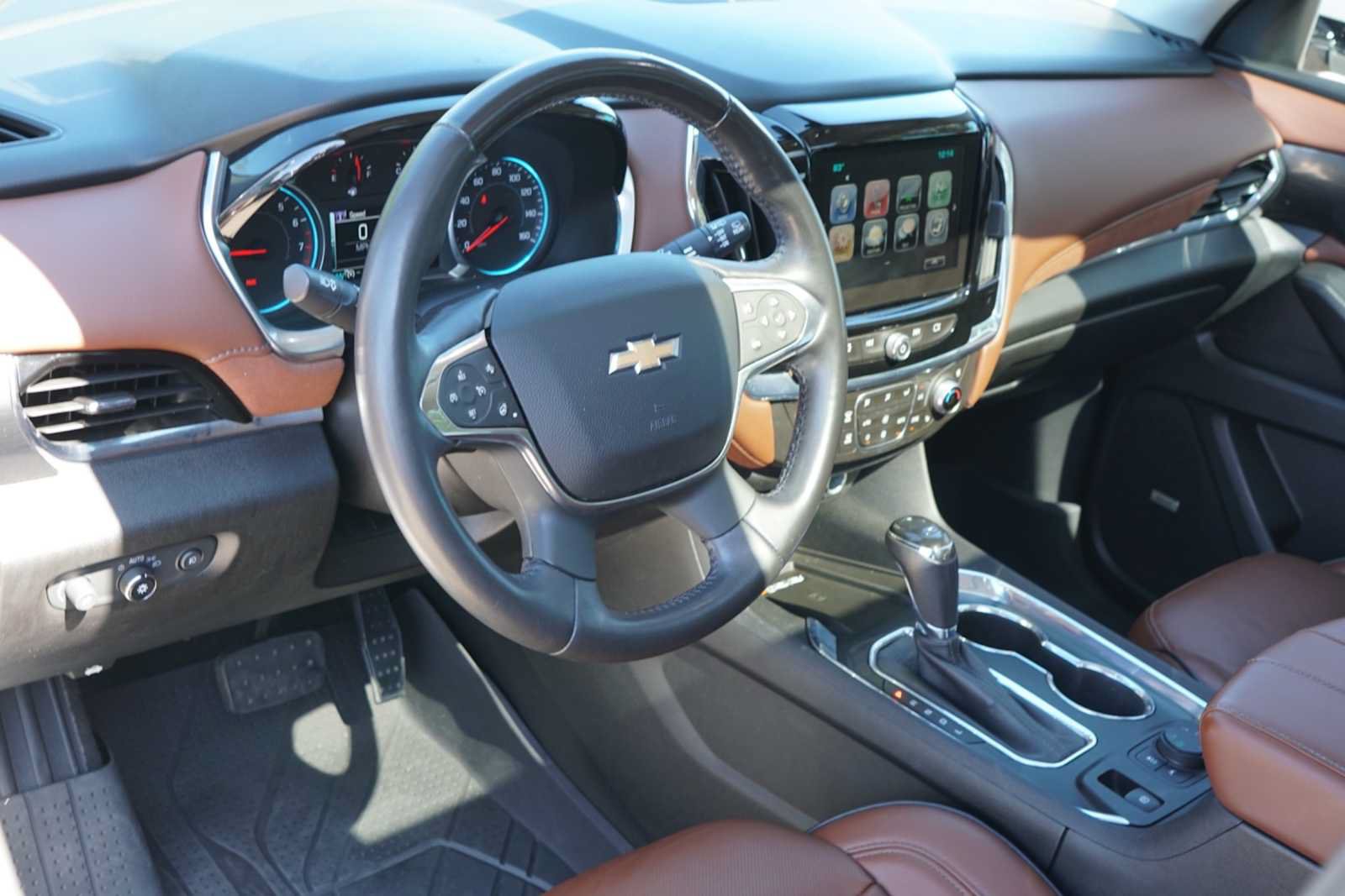 Used 2018 Chevrolet Traverse High Country w/ LPO, Cargo Package AWD/4WD image 7