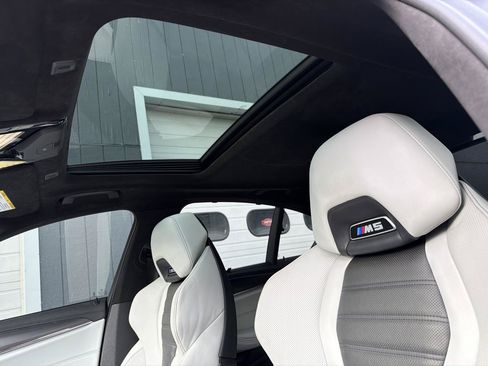 Used 2018 BMW M5 w/ Executive Package AWD/4WD image 8