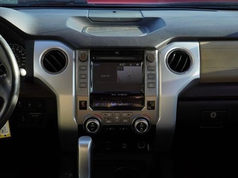 Used 2018 Toyota Tundra Limited w/ Limited Premium Package image 19