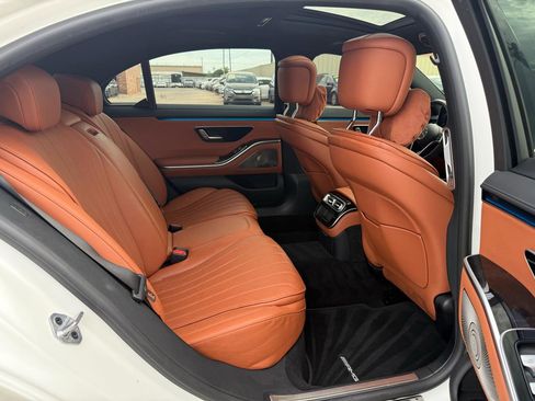 Used 2022 Mercedes-Benz S 500 4MATIC image 15