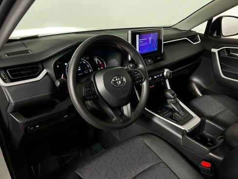 Certified 2025 Toyota RAV4 XLE w/ Convenience Package image 12