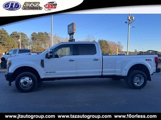 Used 2017 Ford F350 Platinum w/ Platinum Ultimate Package AWD/4WD video 3