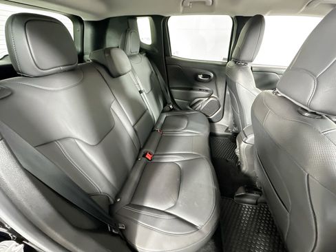 Used 2022 Jeep Renegade Limited image 26