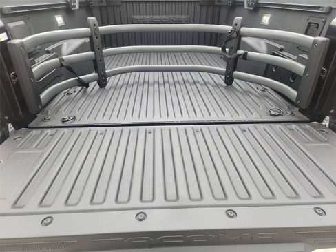 Used 2025 Toyota Tacoma 4x4 Double Cab Hybrid image 23