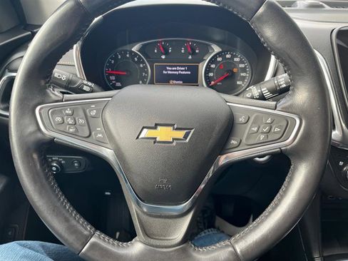 Used 2019 Chevrolet Equinox Premier AWD/4WD image 16