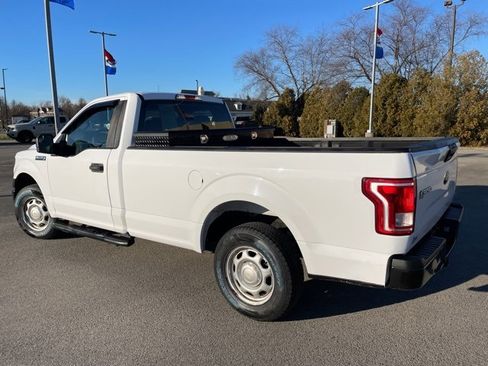 Used 2017 Ford F150 XL w/ Equipment Group 101A Mid image 5
