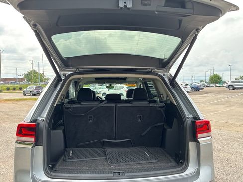 Used 2021 Volkswagen Atlas SE w/ Panoramic Sunroof Package AWD/4WD image 23