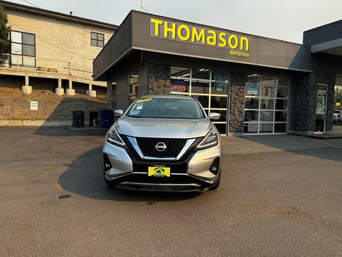 Used 2023 Nissan Murano SV image 1