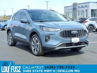 Used 2025 Ford Escape Platinum w/ Class II Trailer Tow Package video 1