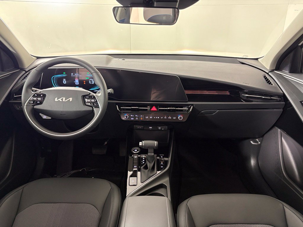 New 2026 Kia Niro EX FWD image 34