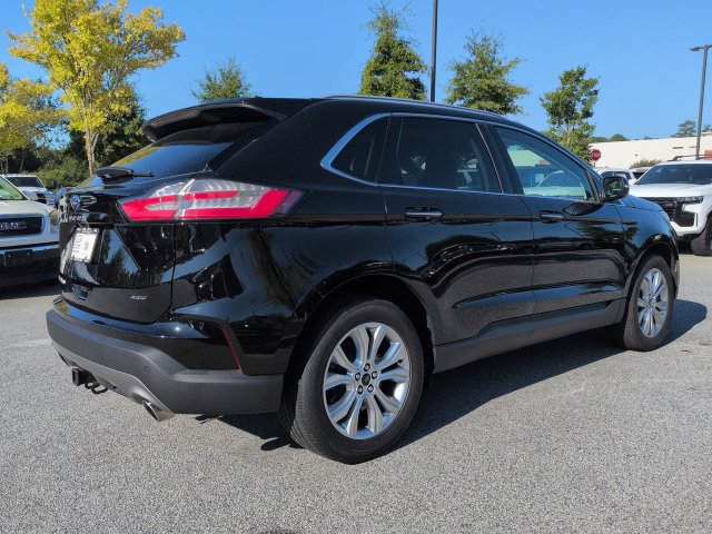Used 2024 Ford Edge Titanium w/ Class II Trailer Tow Package AWD/4WD image 4