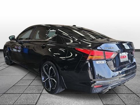 Used 2023 Nissan Altima 2.5 SR FWD image 7