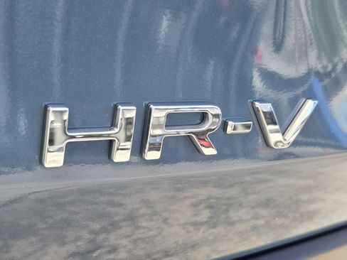 Certified 2025 Honda HR-V Sport image 14