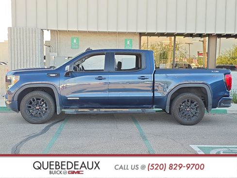Used 2021 GMC Sierra 1500 Elevation w/ LPO, Elevation Black Package AWD/4WD image 4