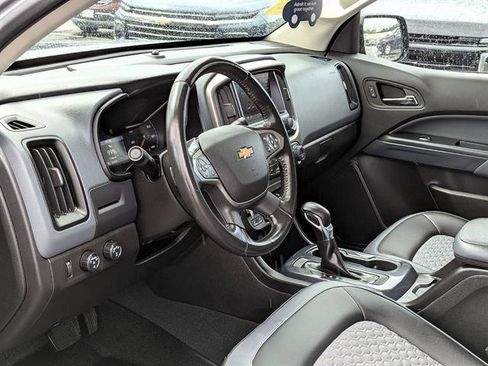 Used 2022 Chevrolet Colorado Z71 AWD/4WD image 43