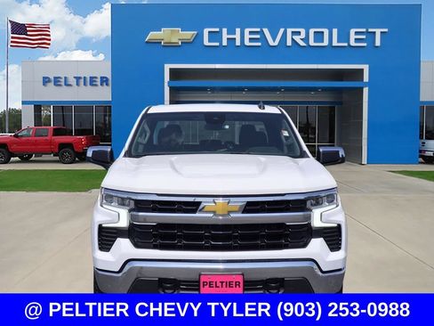 Used 2023 Chevrolet Silverado 1500 LT AWD/4WD image 2